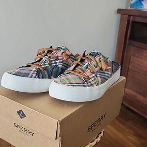 Sperry Plaid Sneakers - Multicolor